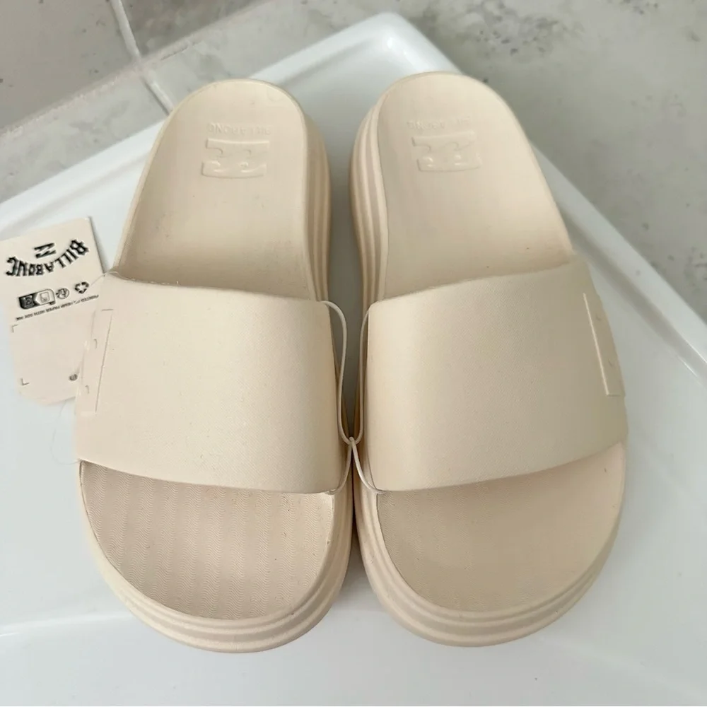 Billabong slide sandals